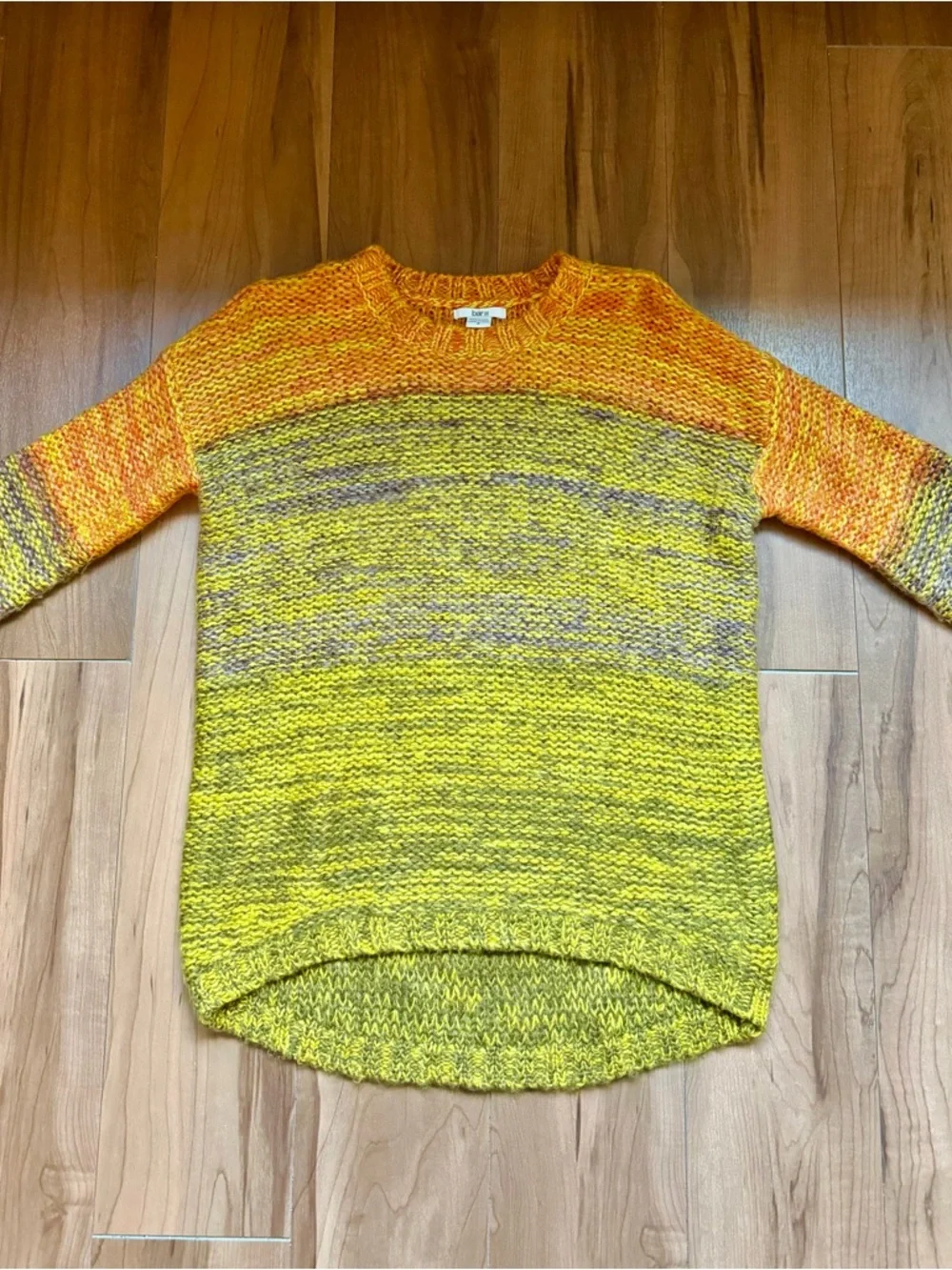 Ombre Crewneck Sweater - Picture 2 of 4
